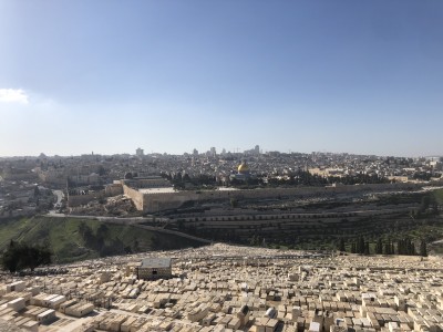 https://preprod.proterrasancta.org/wp-content/uploads/IMG_3715-2-400x300.jpg